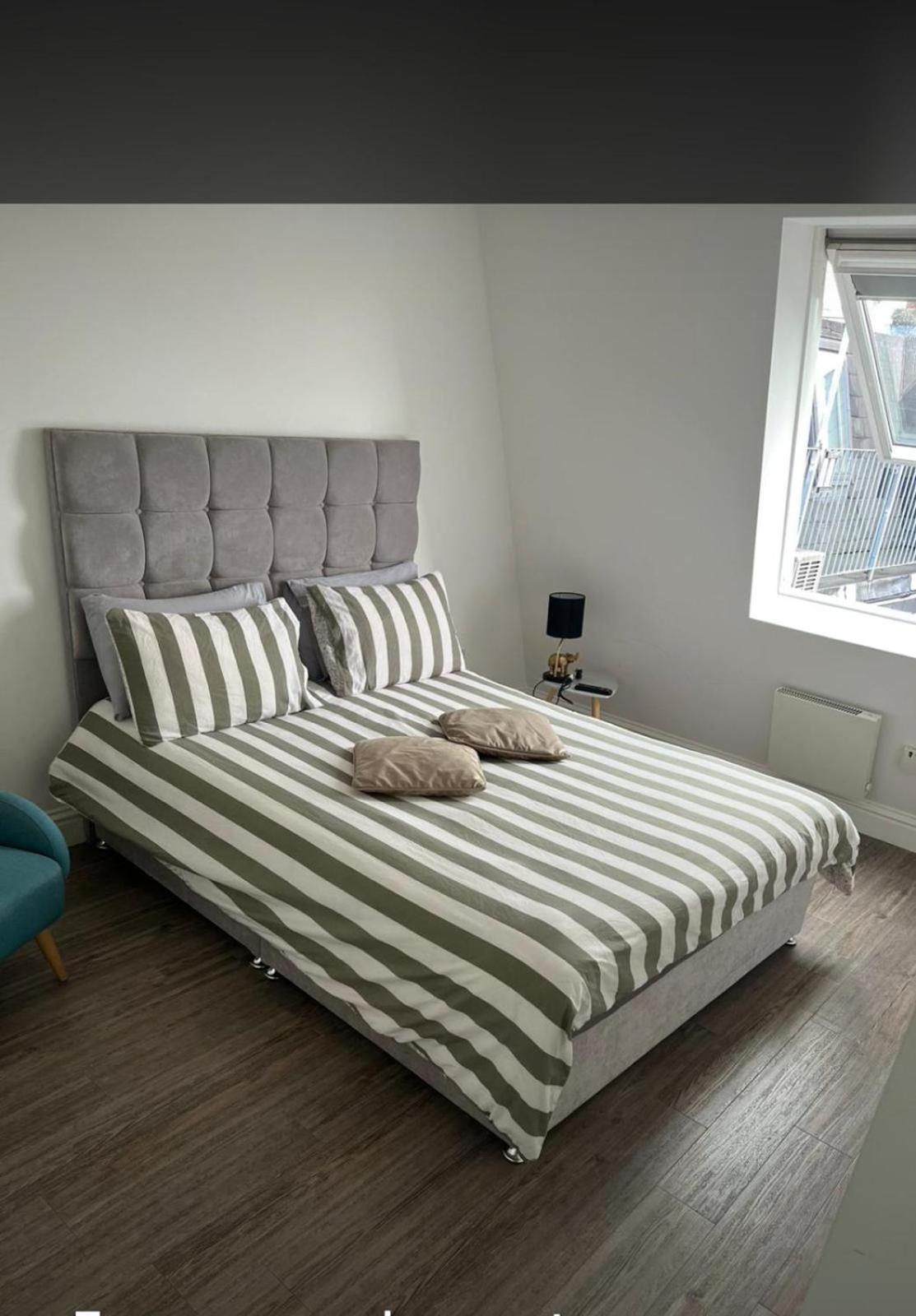 Babylon Piccadilly Appartement Londen Buitenkant foto